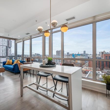 Luxury 2 Bedroom In The Heart Of Entertainment District W/ Cn Tower View トロント エクステリア 写真