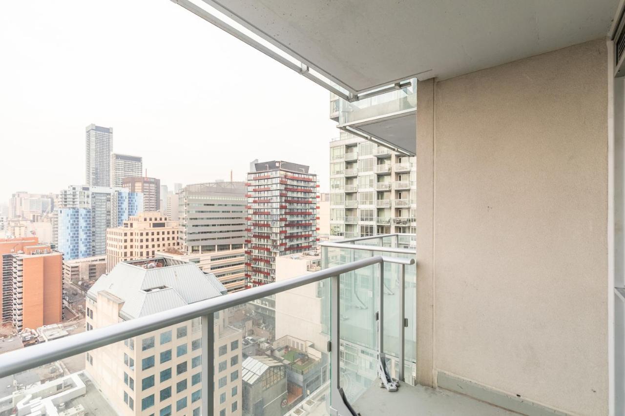 Luxury 2 Bedroom In The Heart Of Entertainment District W/ Cn Tower View トロント エクステリア 写真