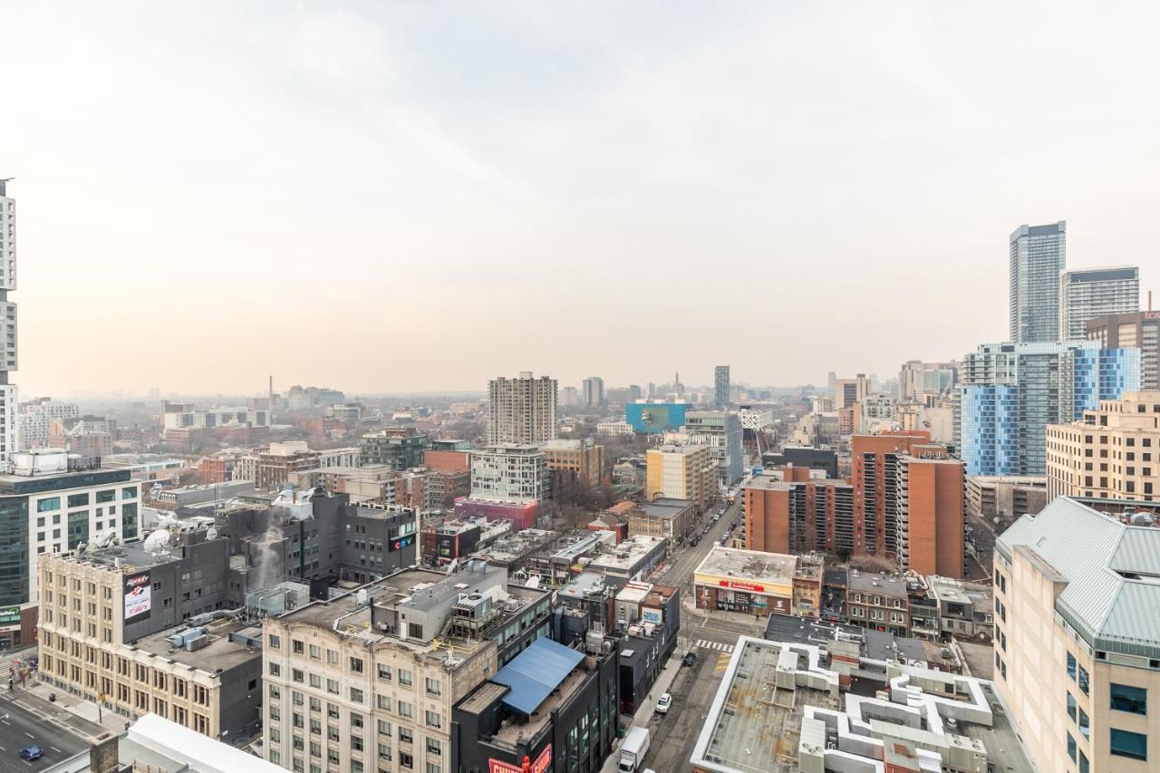 Luxury 2 Bedroom In The Heart Of Entertainment District W/ Cn Tower View トロント エクステリア 写真