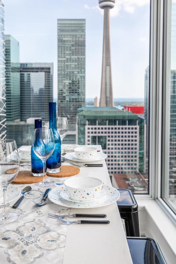 Luxury 2 Bedroom In The Heart Of Entertainment District W/ Cn Tower View トロント エクステリア 写真