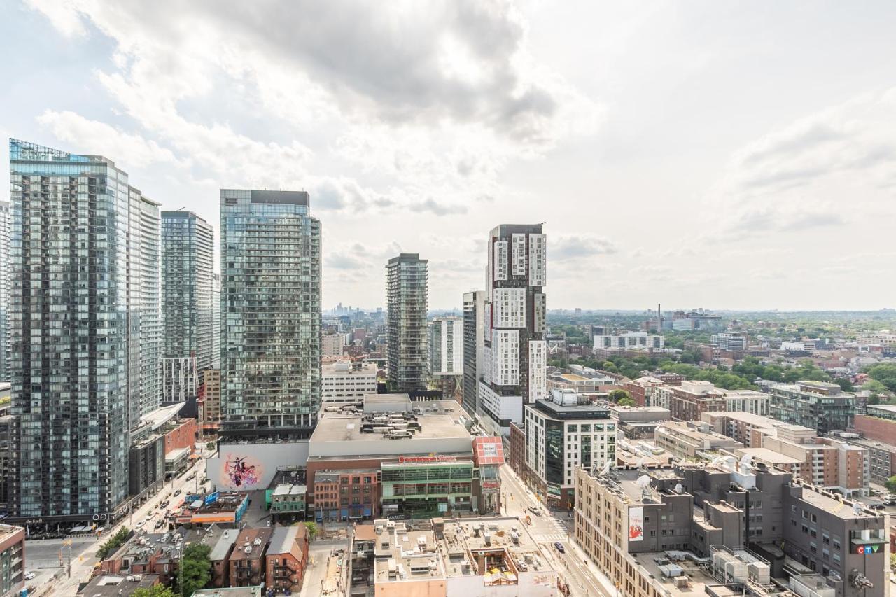 Luxury 2 Bedroom In The Heart Of Entertainment District W/ Cn Tower View トロント エクステリア 写真